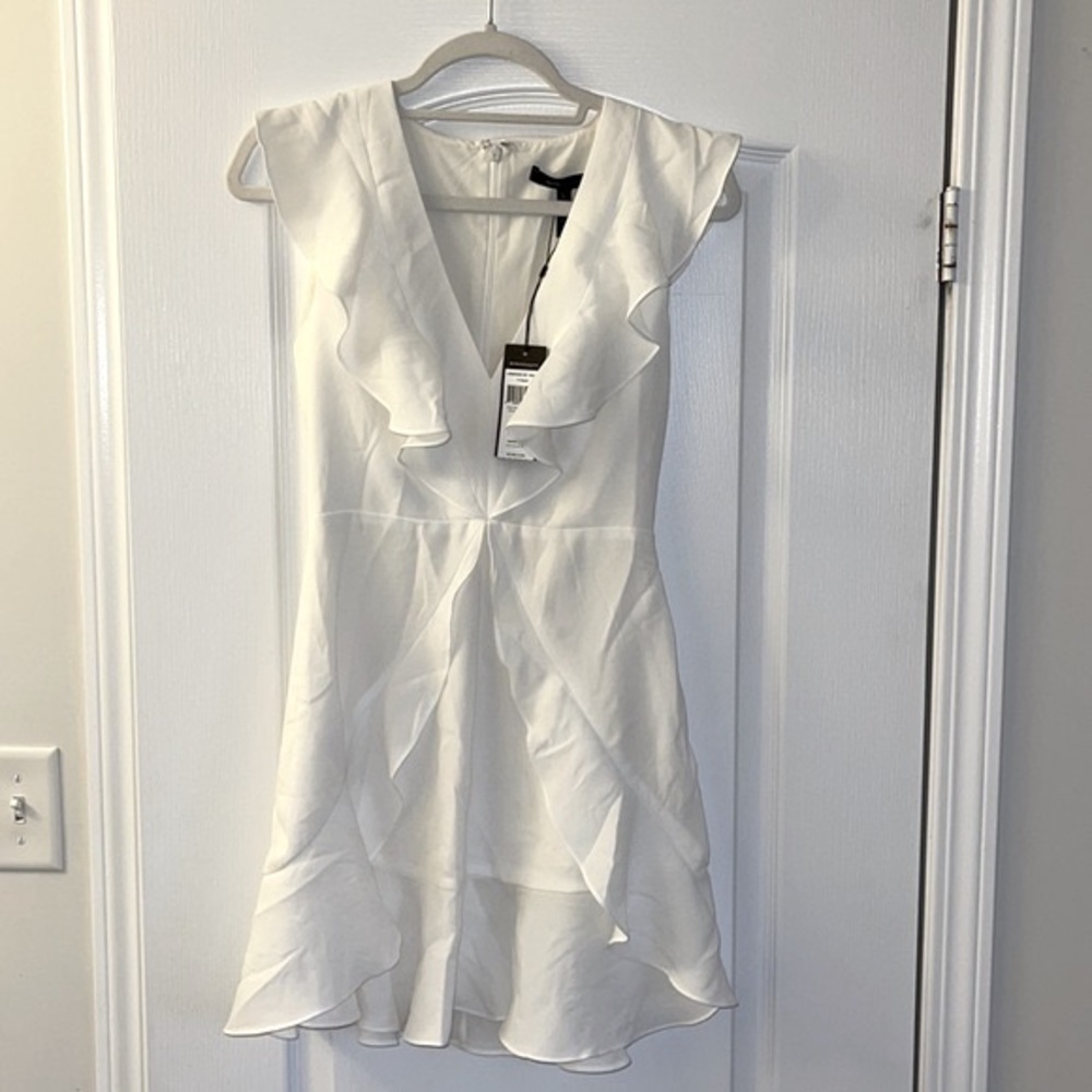 Brand new- ⭐️Women's BCBGMAXAZRIA Tyrah Mini Dress-Size 0⭐️ - Picture 2 of 6